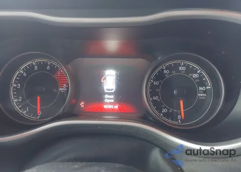 2016 Jeep Cherokee Trailhawk z USA, uszkodzony, nr VIN 1C4PJMBS1GW341268